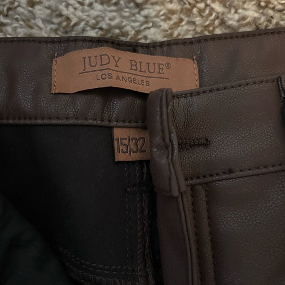 NWT Judy Blue High Waist Tummy Control Faux Leather Straight Pants 15 / 32 - Picture 3 of 4